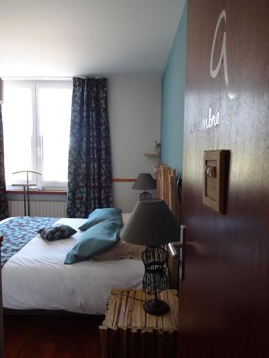 Privilege Double Room with Sea View image 3