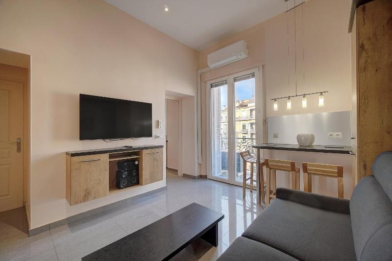 Upstays Terrace 24m2 Studio Carnot - image 16