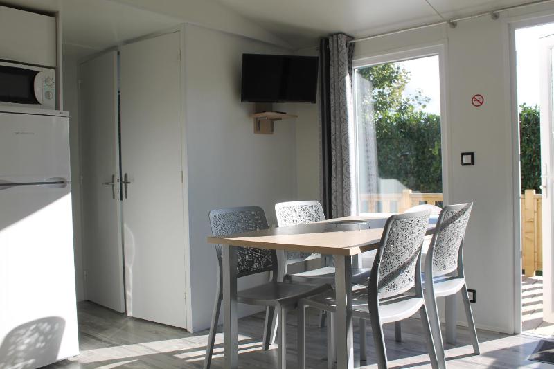 Mobile Home - Familia image 2