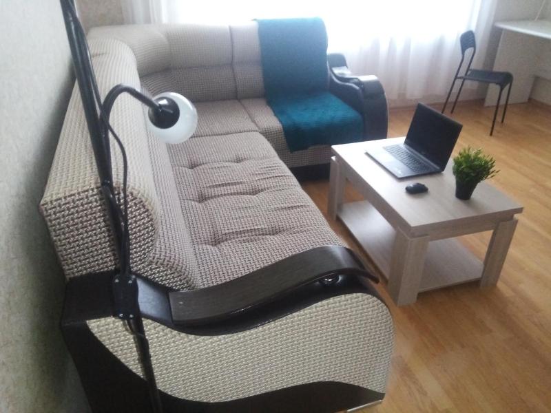 One-Bedroom Apartment image 2