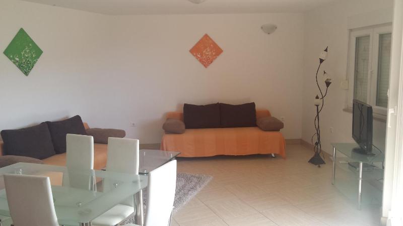 Casa del Sole & Garage - image 15