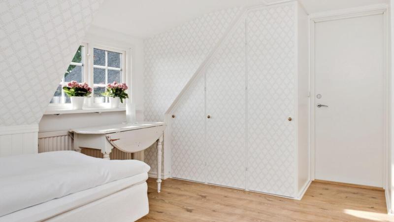 Family Room with Private Bathroom image 2