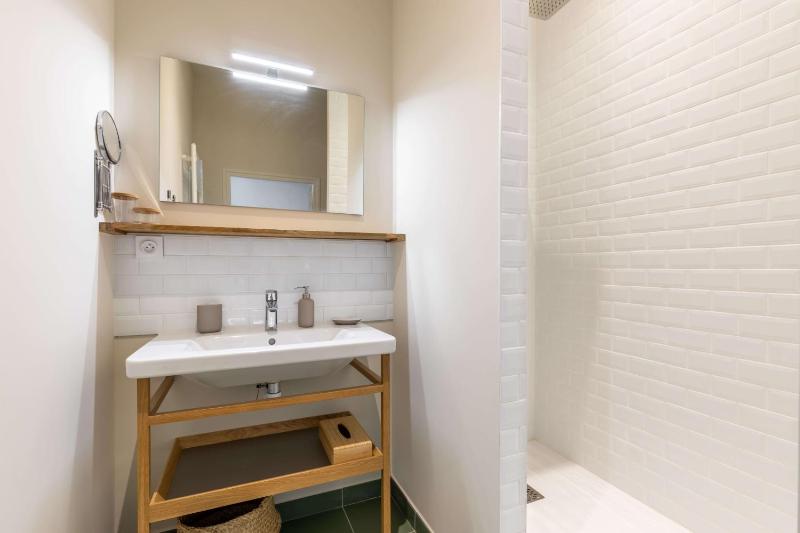 Double Room with Private Bathroom image 4