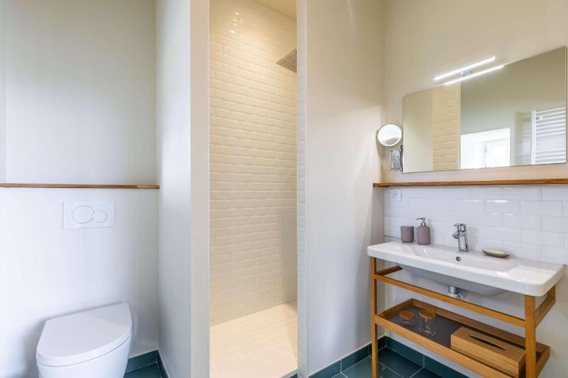 Double Room with Private Bathroom image 4