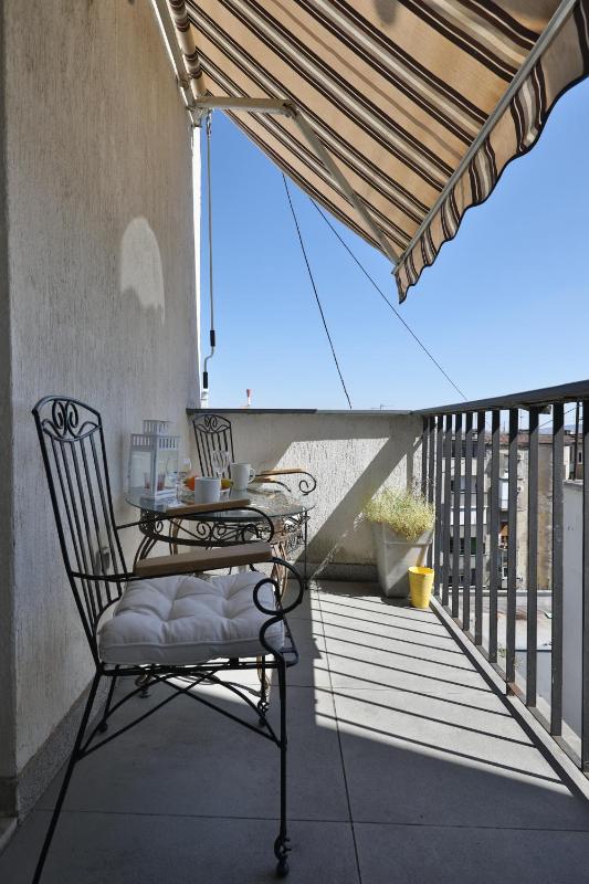 Business & Travel Apartments - image 6