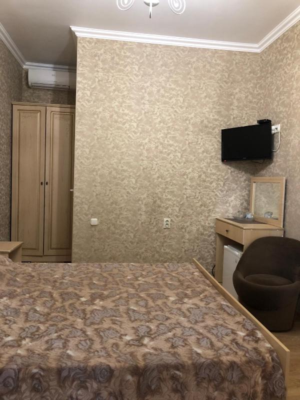 Double or Twin Room with Garden View image 2