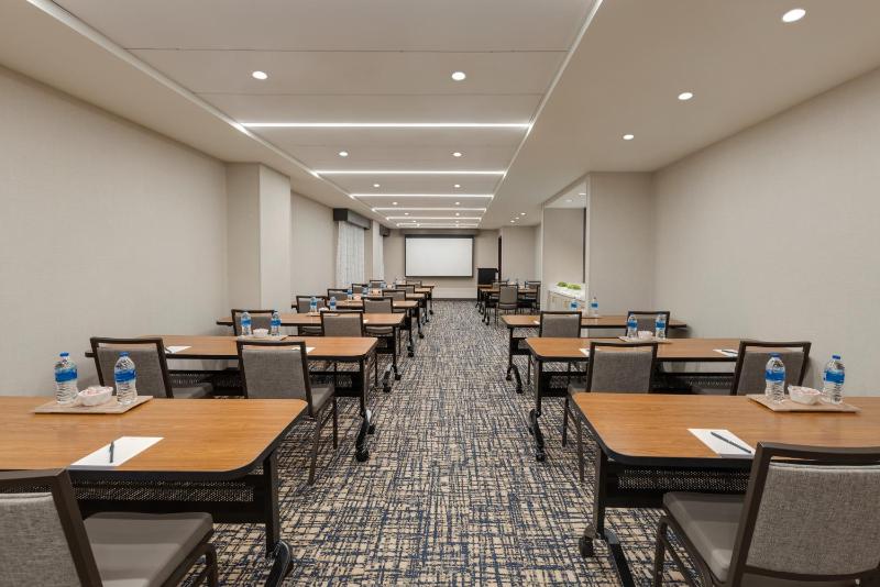 Hyatt Place Houston Downtown - image 2