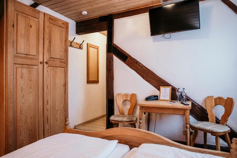 Double Room image 2
