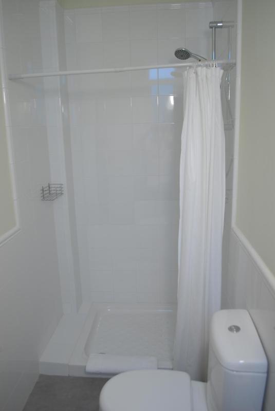 Superior Quadruple Room image 3