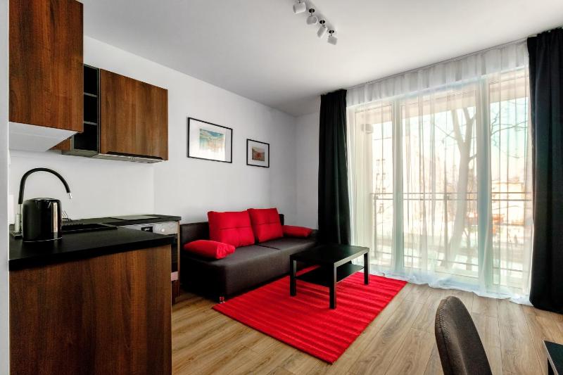 Studio Apartment image 4