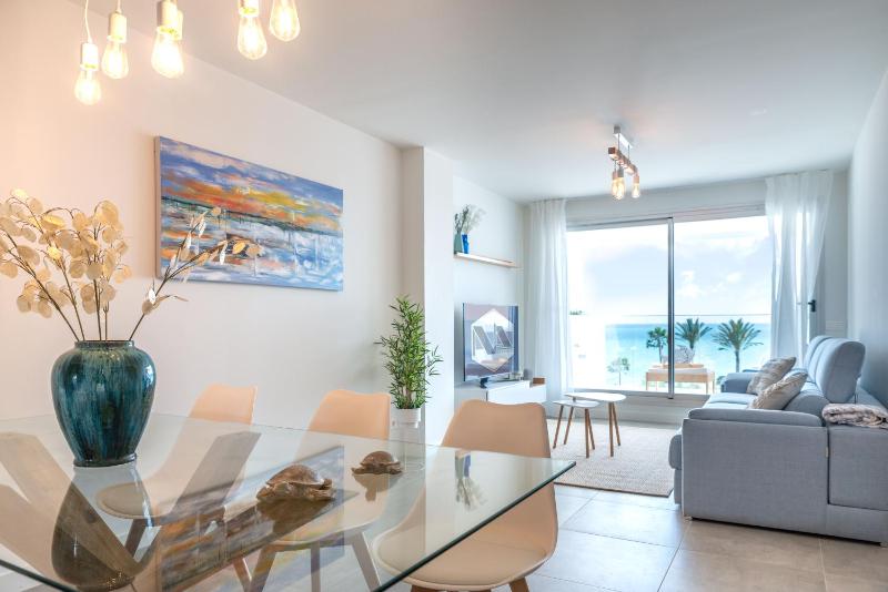 VB Grecia - 3 BDR with Sea Views - image 9