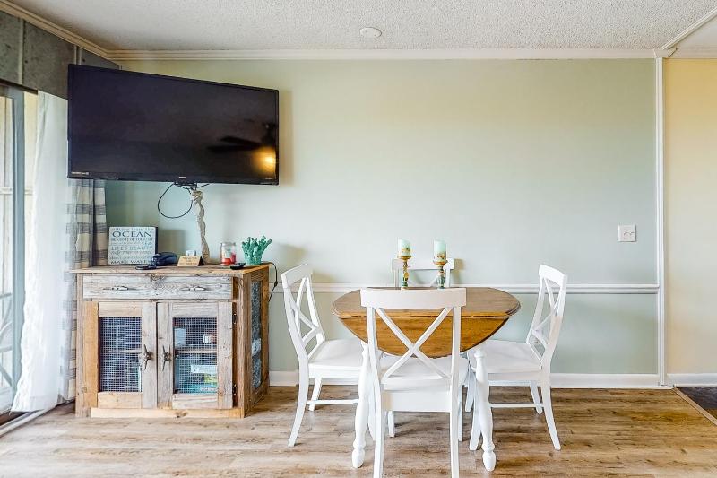 One Bedroom Apartment image 2