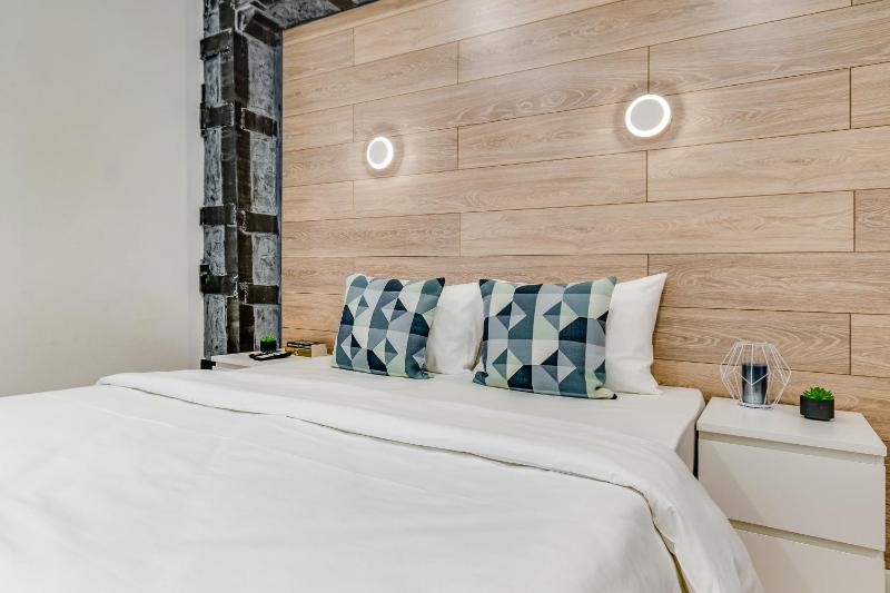 Superior Apartment image 3
