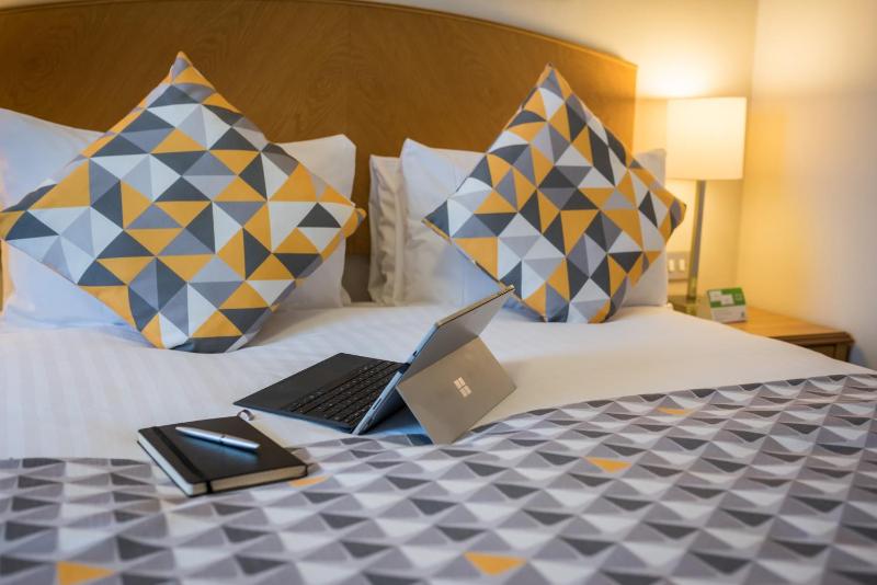 Standard Double Room image 2