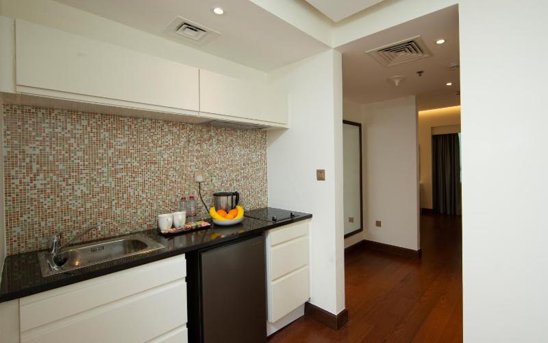 Family Room image 3