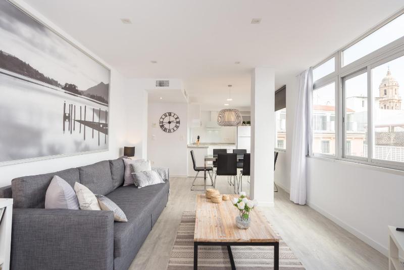 Urbe10 Angel Ganivet 2 Bedrooms Apartment - image 6