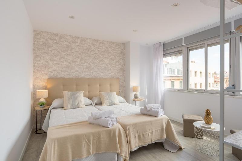Urbe10 Angel Ganivet 2 Bedrooms Apartment - image 37