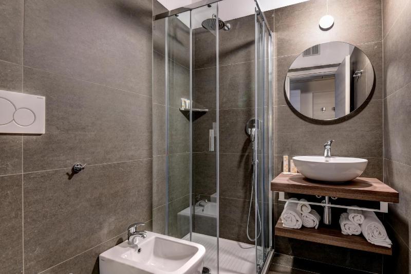 Hotel Riel - image 12