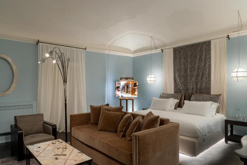 Junior Suite image 3