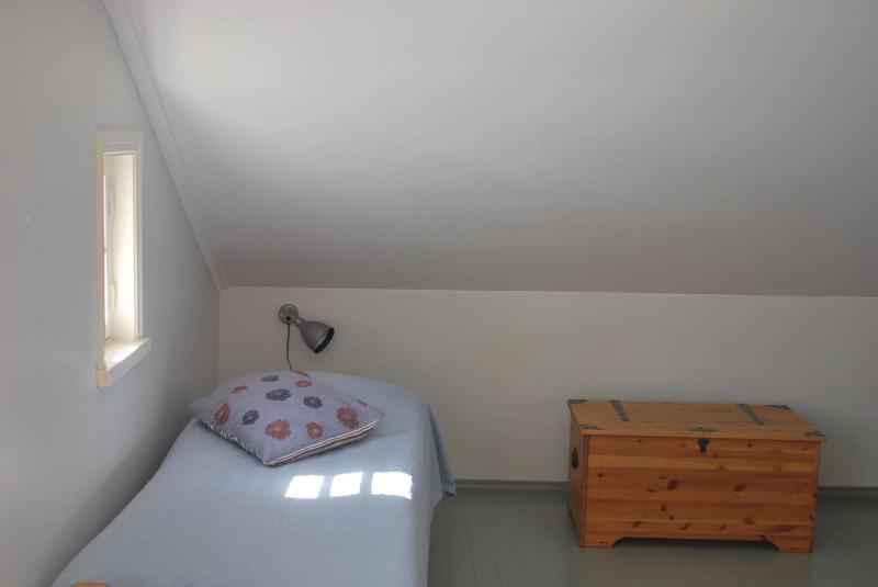 Quadruple Room with Shared Bathroom image 4