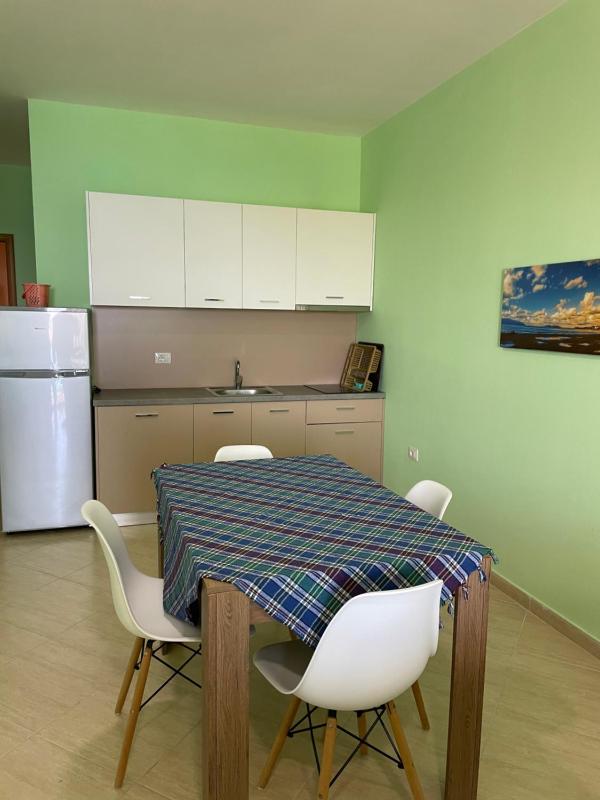 Studio Apartment with Sea View image 1
