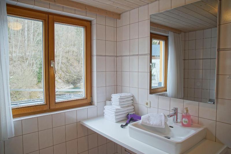 Standard Two-Bedroom Apartment Typ 30 image 4