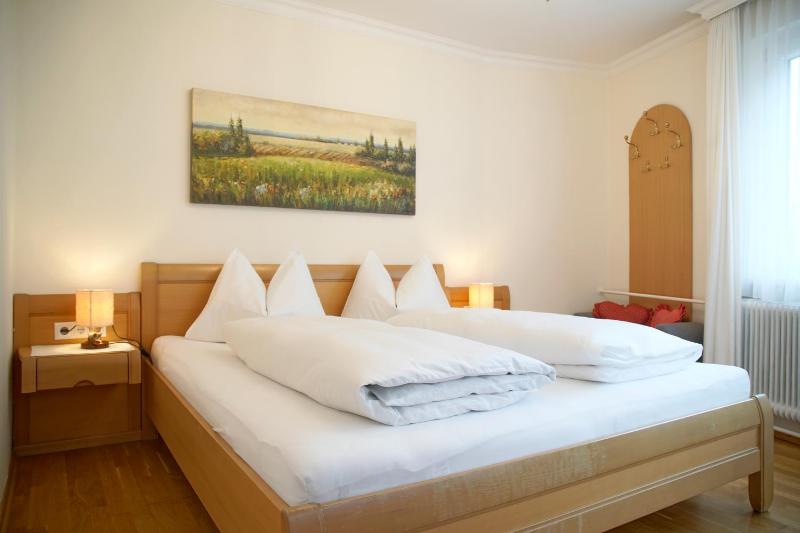 Superior Two-Bedroom Apartment with Balcony Typ 90 image 2