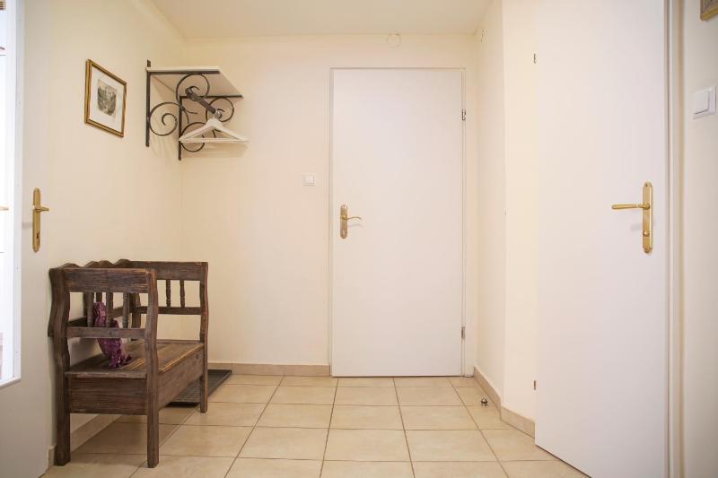 Superior Two-Bedroom Apartment with Balcony Typ 90 image 4