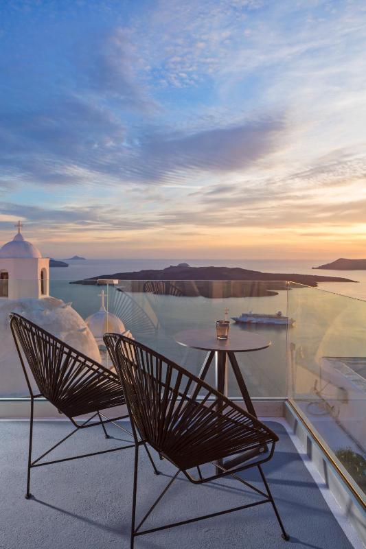 Double Room with Caldera View image 1