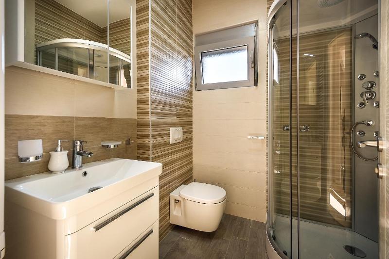 2MONTENEGRO LIMETA APARTMENTS with pool - image 3