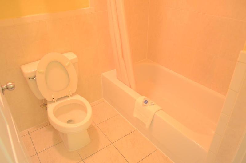 King Room image 2