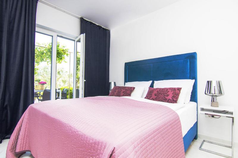 Marina di Portapisana Luxury private villa - image 2