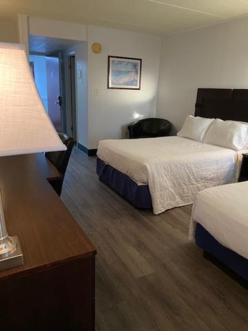 Standard Double Room with View image 4