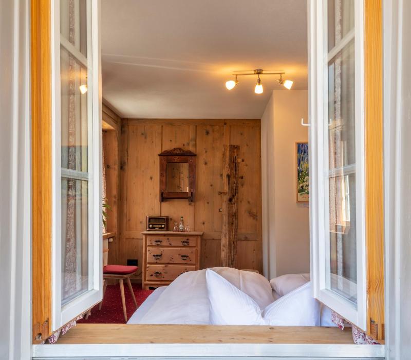 Superior Double Room image 2