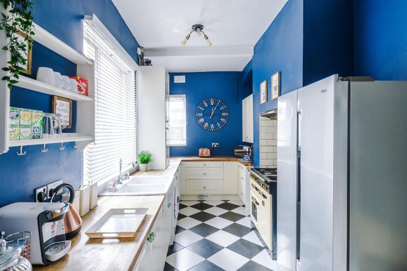 Four-Bedroom House image 3