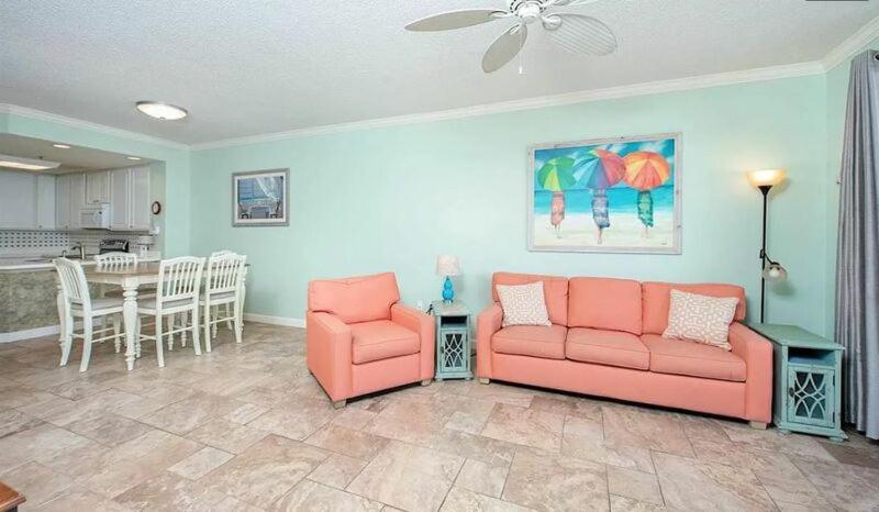 Apartment with Balcony image 2