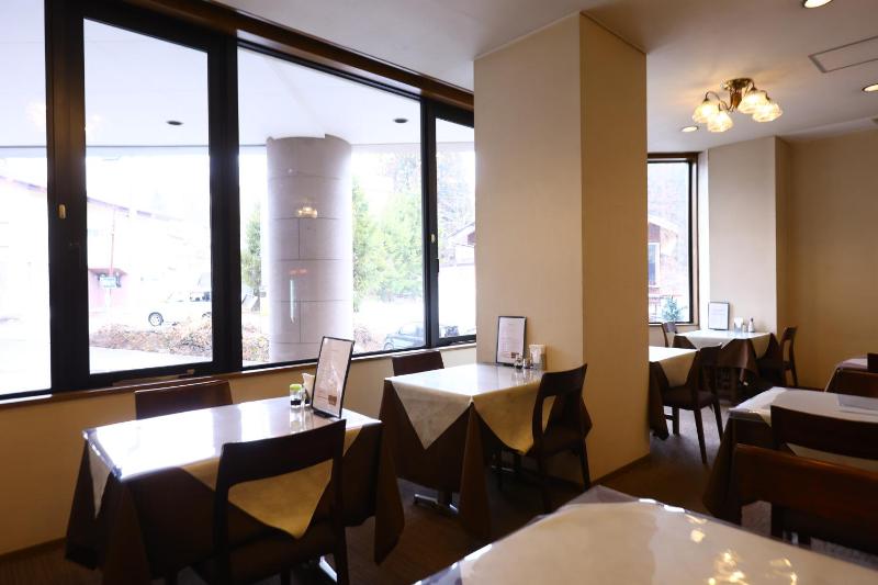 Hotel Sunplaza Tsugaike - image 19