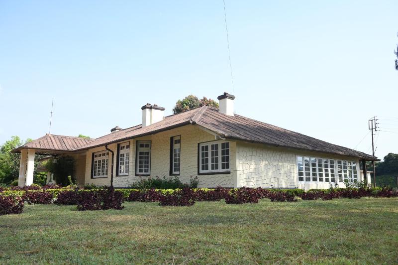 Ama Stays and Trails Tea Estate Bungalows  Munnar - image 5