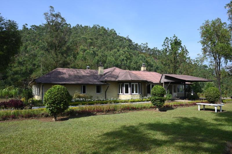 Ama Stays and Trails Tea Estate Bungalows  Munnar - image 27