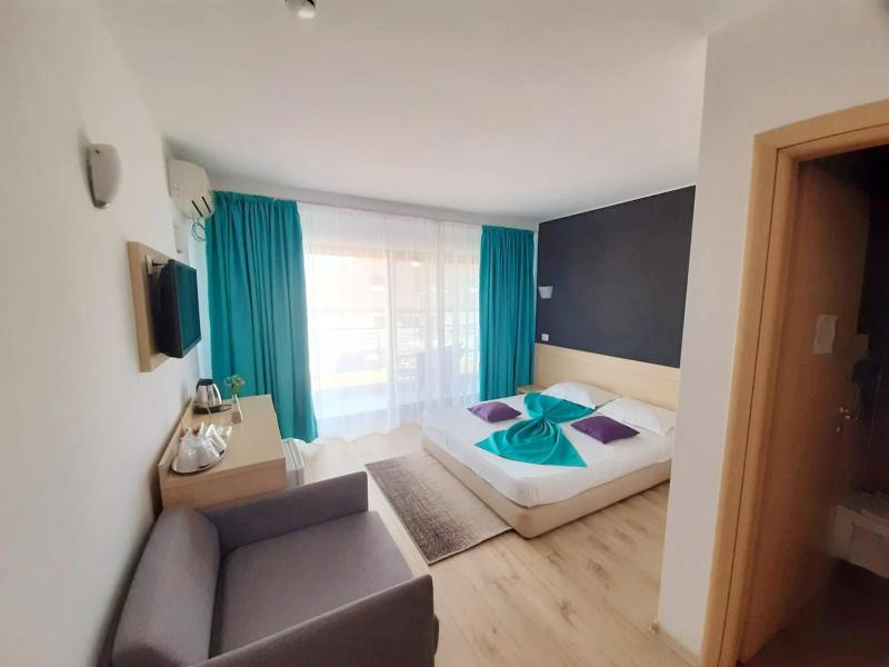 Double Room with Extensible Armchair image 2