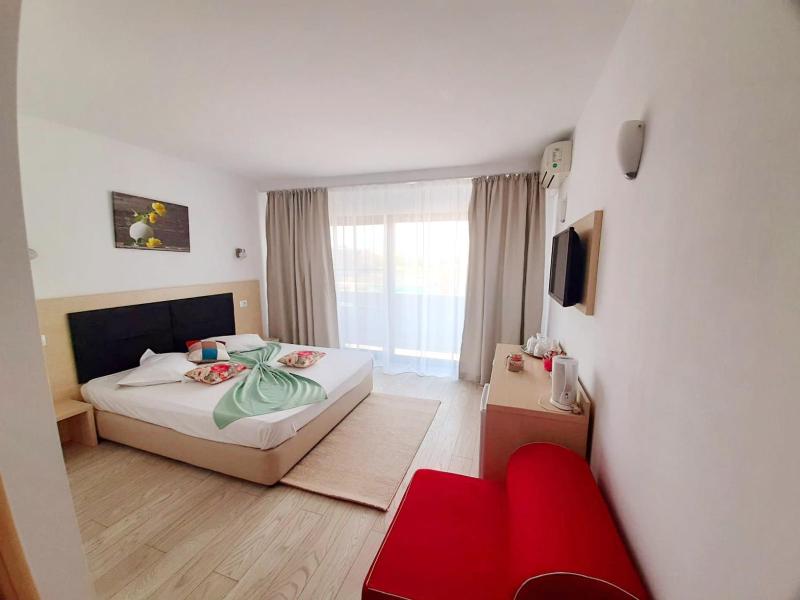 Double Room with Extensible Armchair image 1