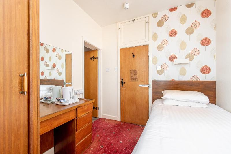 Single Room image 2