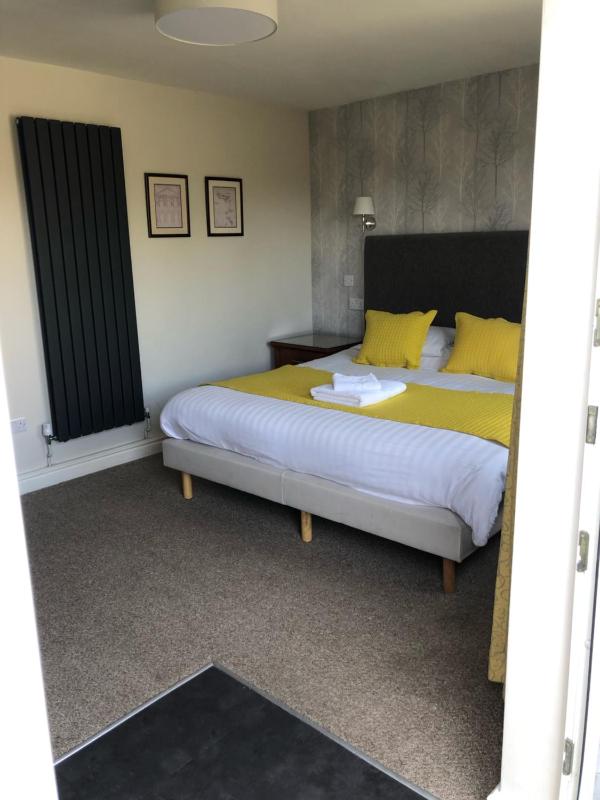 Double or Twin Room image 1