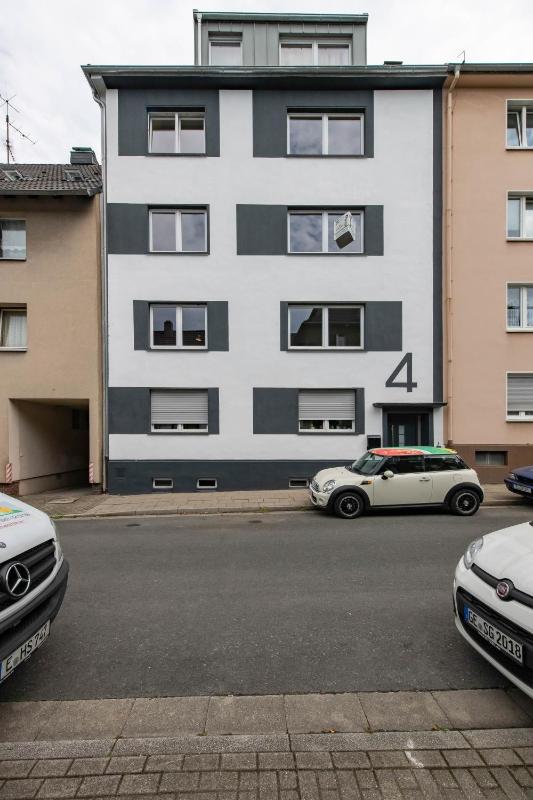 Helle grosse Wohnung mit schnellem Internet - image 8