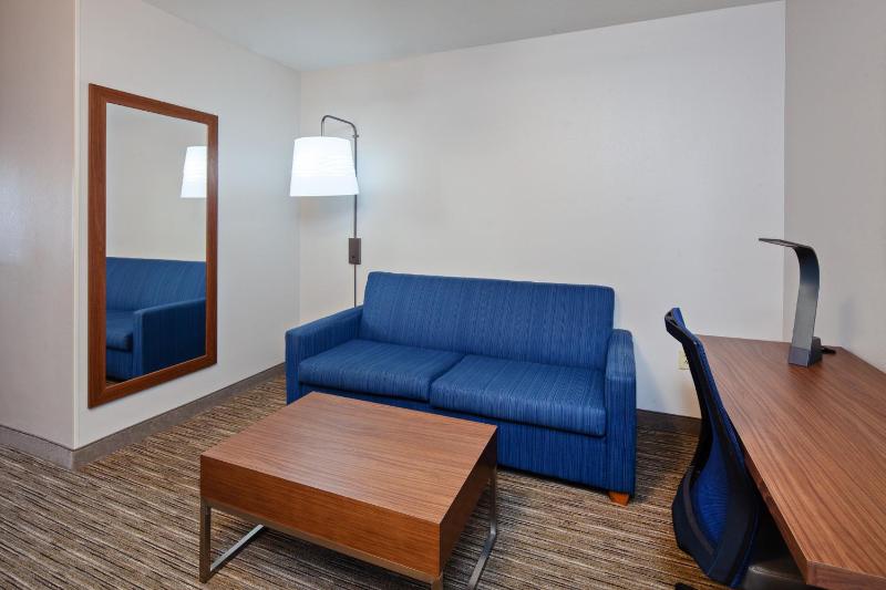 King Suite image 4