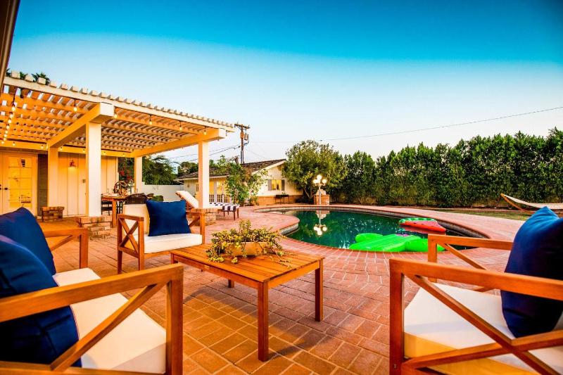 Six-Bedroom Holiday Home image 2