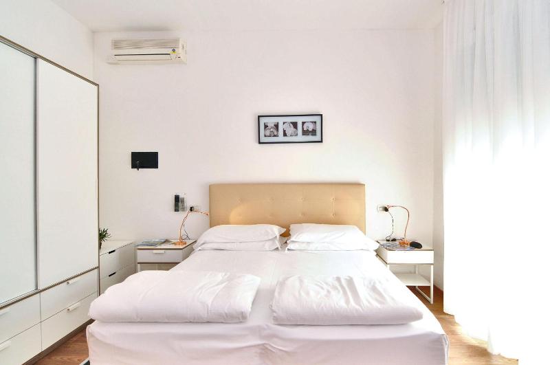Triple Room image 4