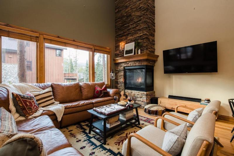 Three-Bedroom Holiday Home  image 2