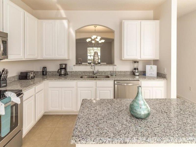 Six-Bedroom Holiday Home image 3