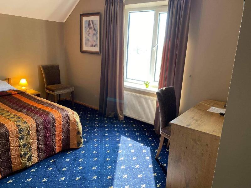 Superior Double Room image 3